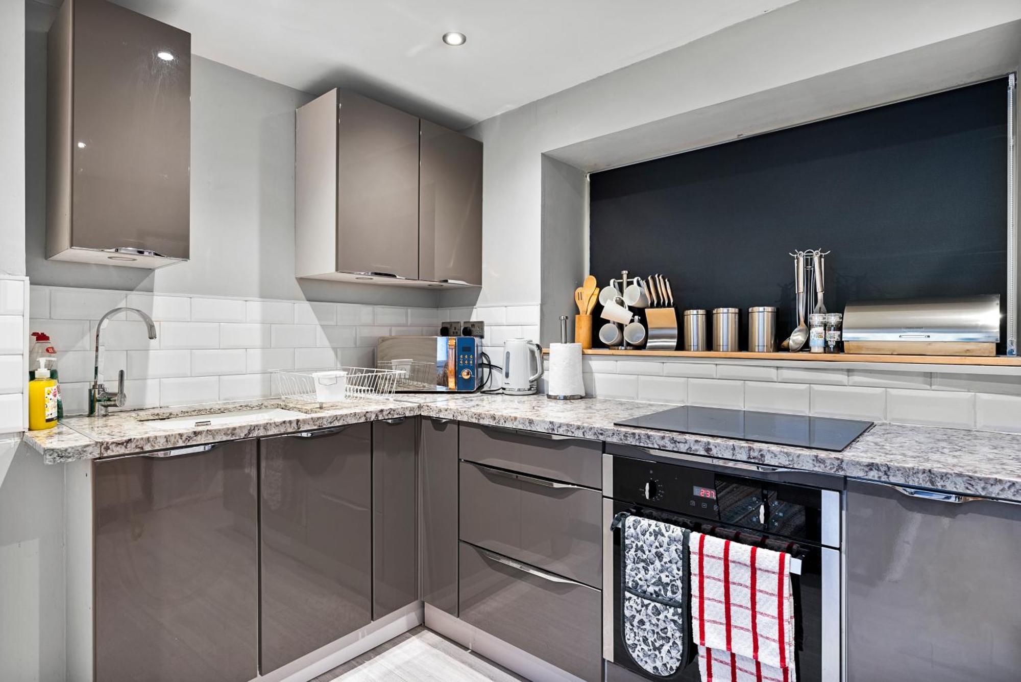 30 Percent Off! Elegant Cottage Of Whitby - Sleeps 5 מראה חיצוני תמונה